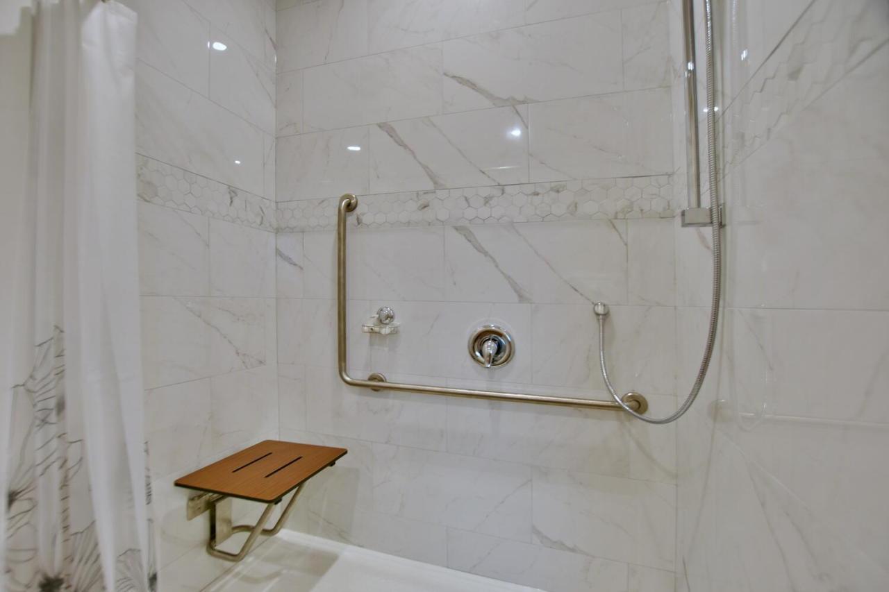 The Landing-Extended Stay Quarters Meaford 외부 사진